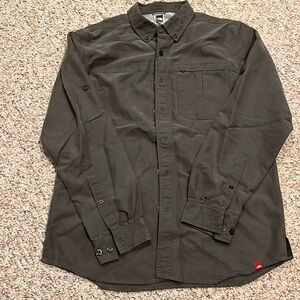 North Face men’s medium camp shirt. Polyester/modal blend Olive/gray
